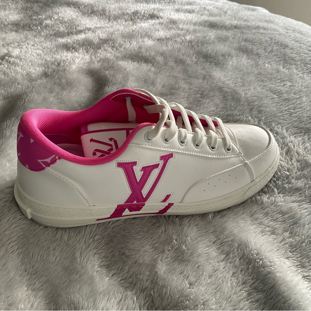 Louis Vuitton White and Pink Women's Sneakers